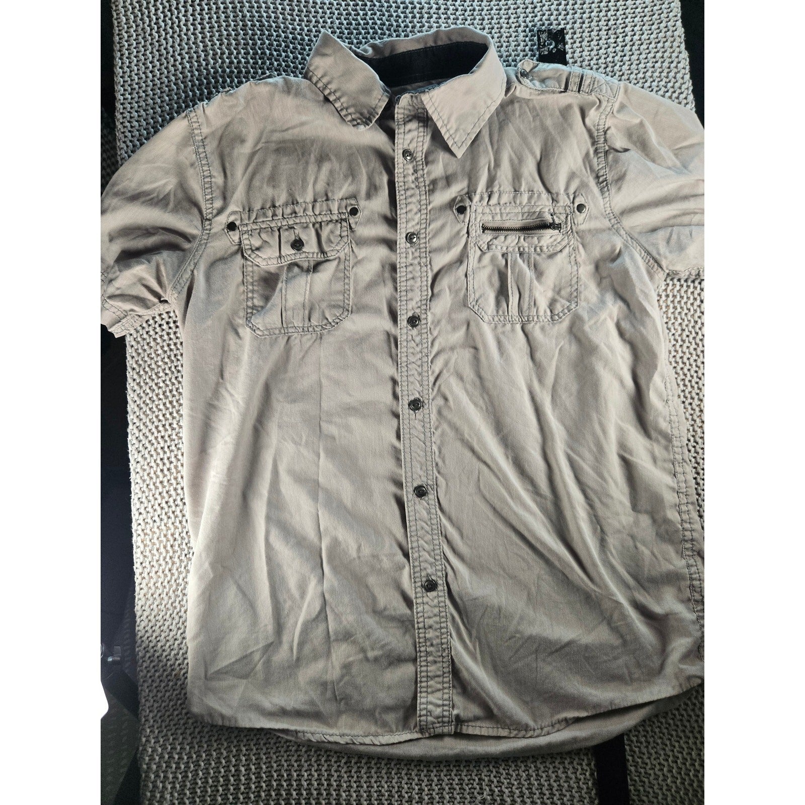 Modern Culture Men's Gray Short Sleeve Button-Down Shirt, Size M, 100% Cotton