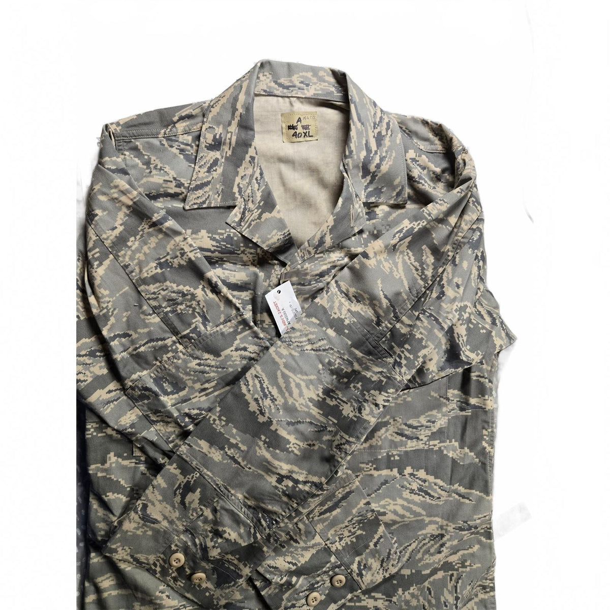 New With Tags Digital Camo Combat Jacket Men's XL Multi-Color Tactical Outdoor