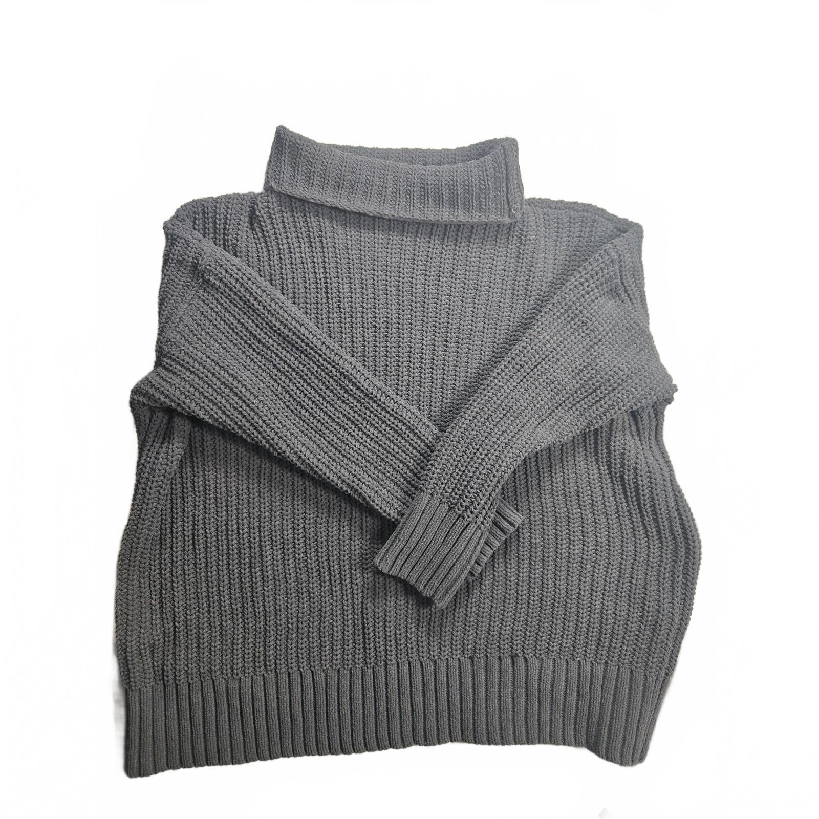 Aerie Gray Knit Turtleneck Sweater, Size XS, Cozy and Stylish