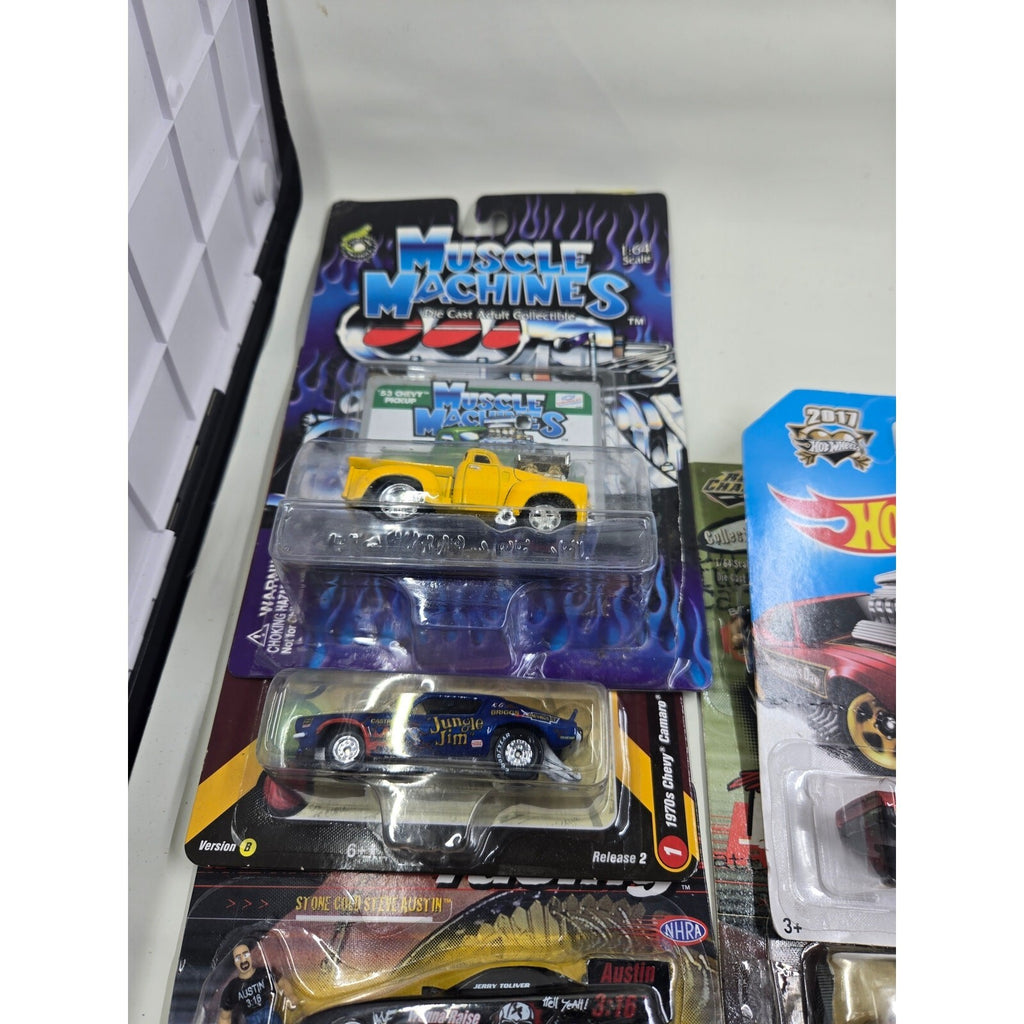 1999 Road Champs 'Attitude Racing' 1:64 Scale Die-Cast Collector's Edition Blisr