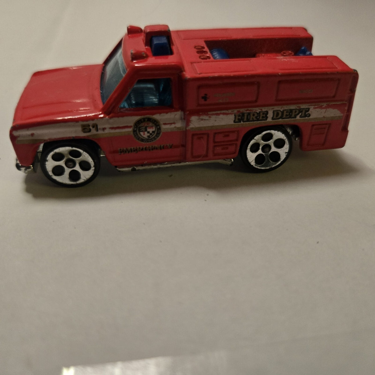 Hot Wheels Redline 1974 Fire Rescue Unit.