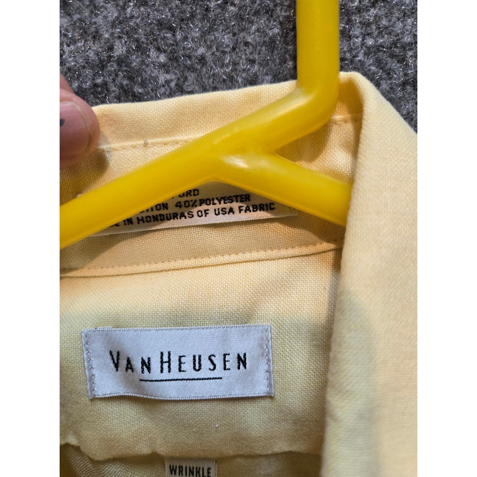 Van Heusen Men's Short Sleeve Button Down Dress Shirt Pastel Yellow Pocket MED