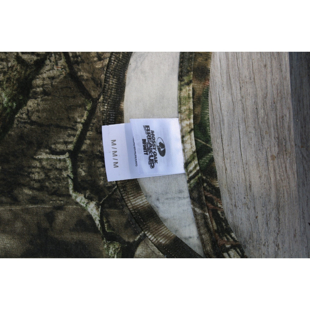 Mossy Oak Men's Medium Break-Up Infinity Camo Hunting T-Shirt size Medium