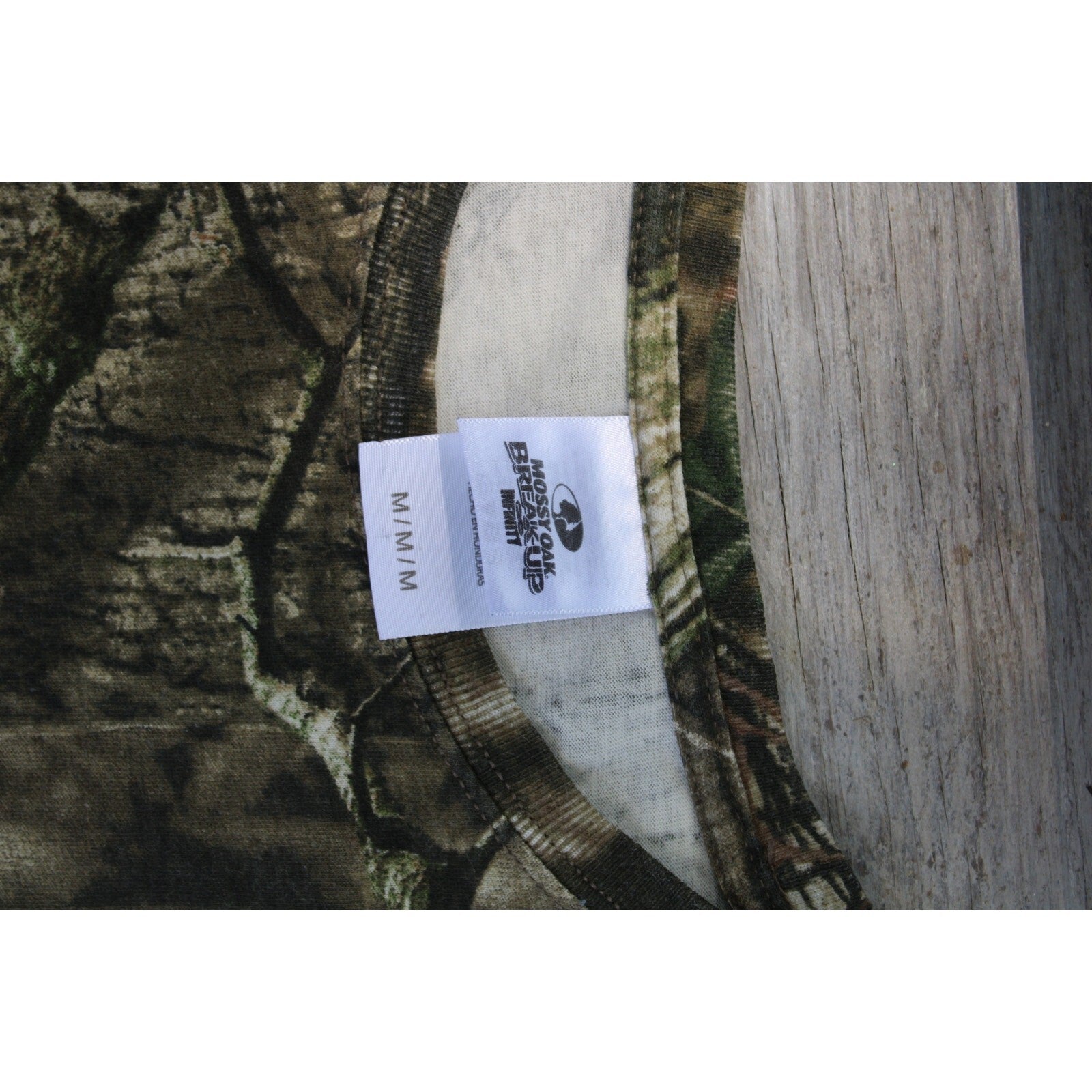 Mossy Oak Men's Medium Break-Up Infinity Camo Hunting T-Shirt size Medium