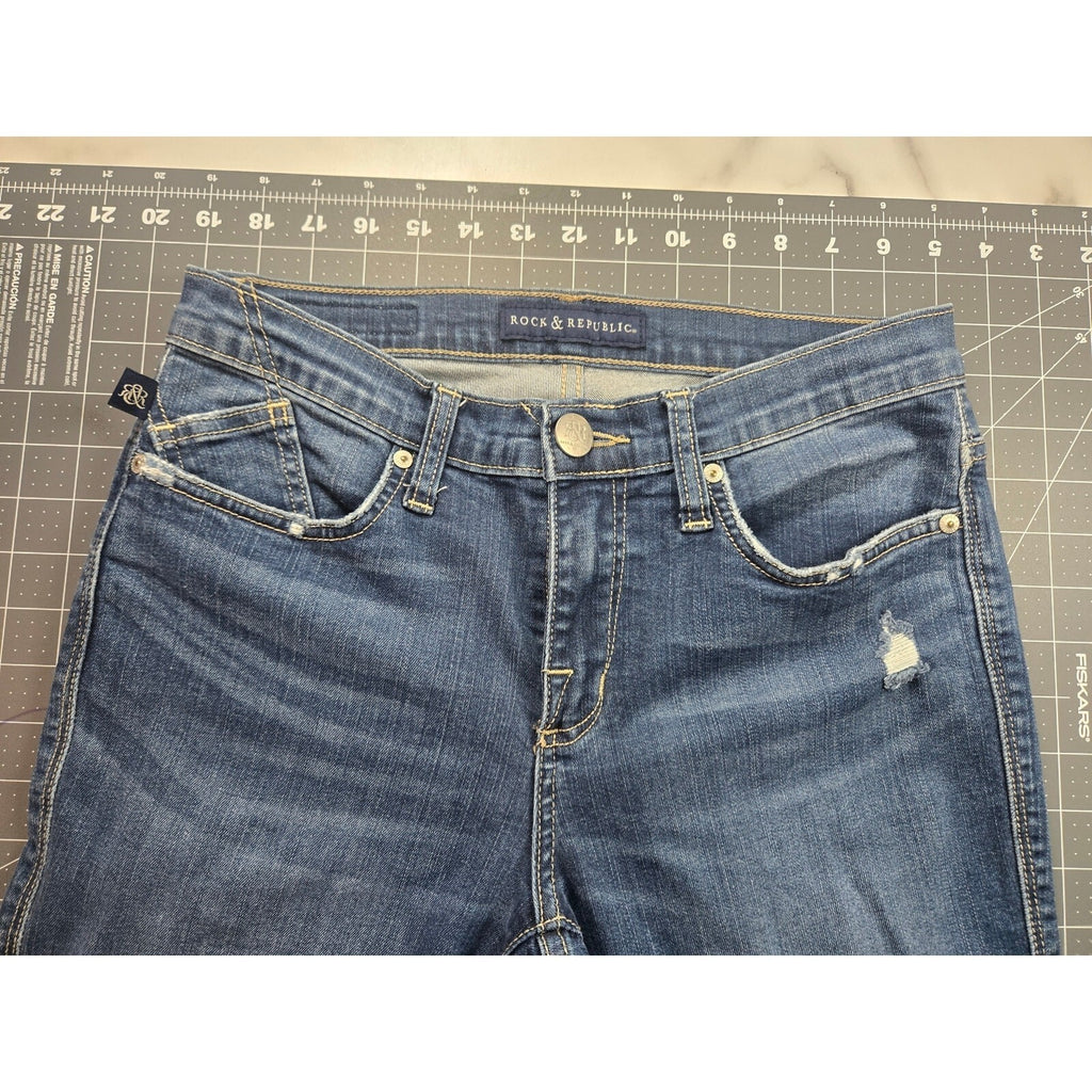 Rock And Republic Women's Jean size 8 Low rise Blue Denim