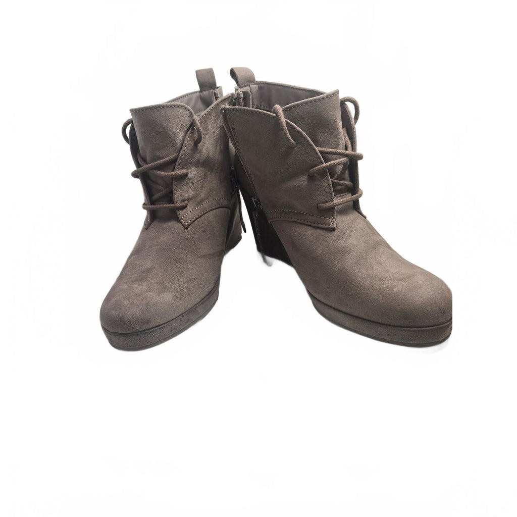DV Dolce Vita Terri Women's Size 8 Taupe Lace Up Wedge Heel Ankle Booties