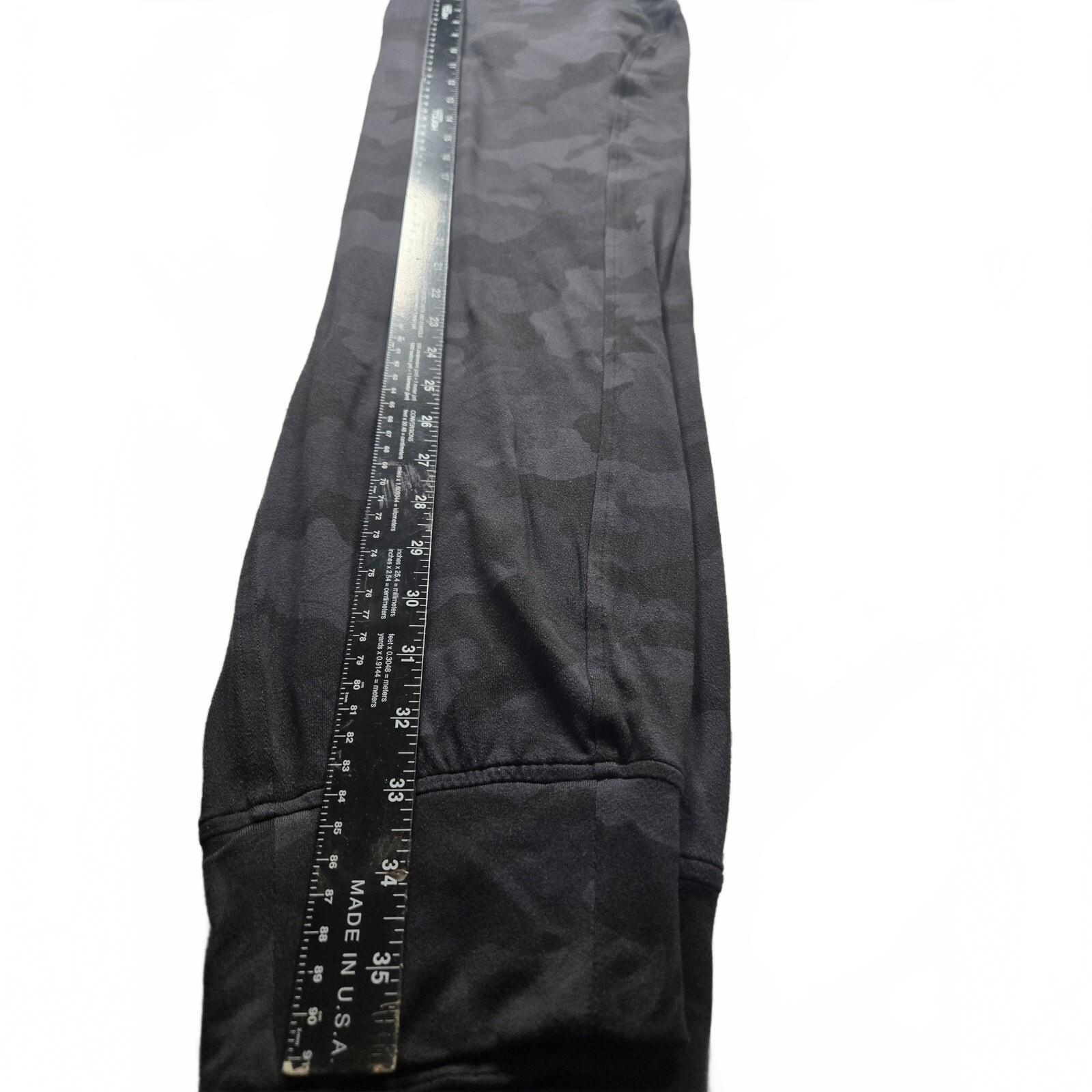 Lululemon Women's Black Camouflage Capri Leggings Size 12 Luon Fabric