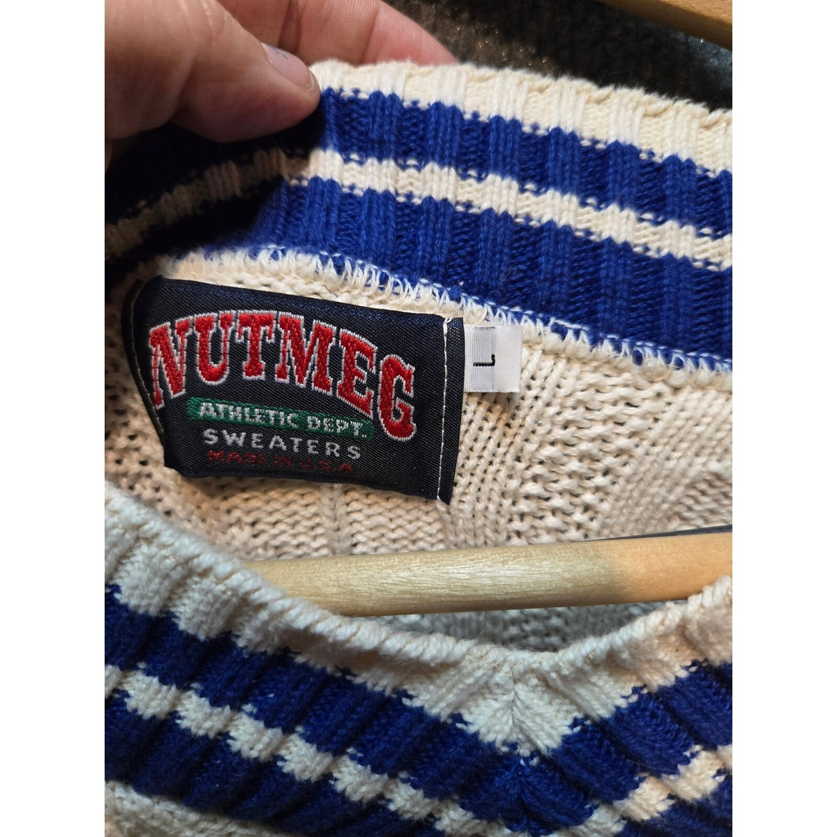 VTG 1990s Nutmeg Mills Varsity Cable Knit Tennis Sweater V-Neck Cream  L/XL
