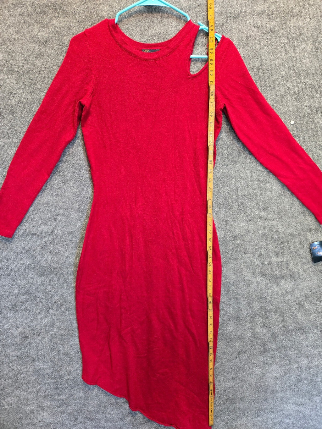 Just... Taylor Women's Red Cold-Shoulder Cutout Asymmetrical Knit Midi Dres (XS)