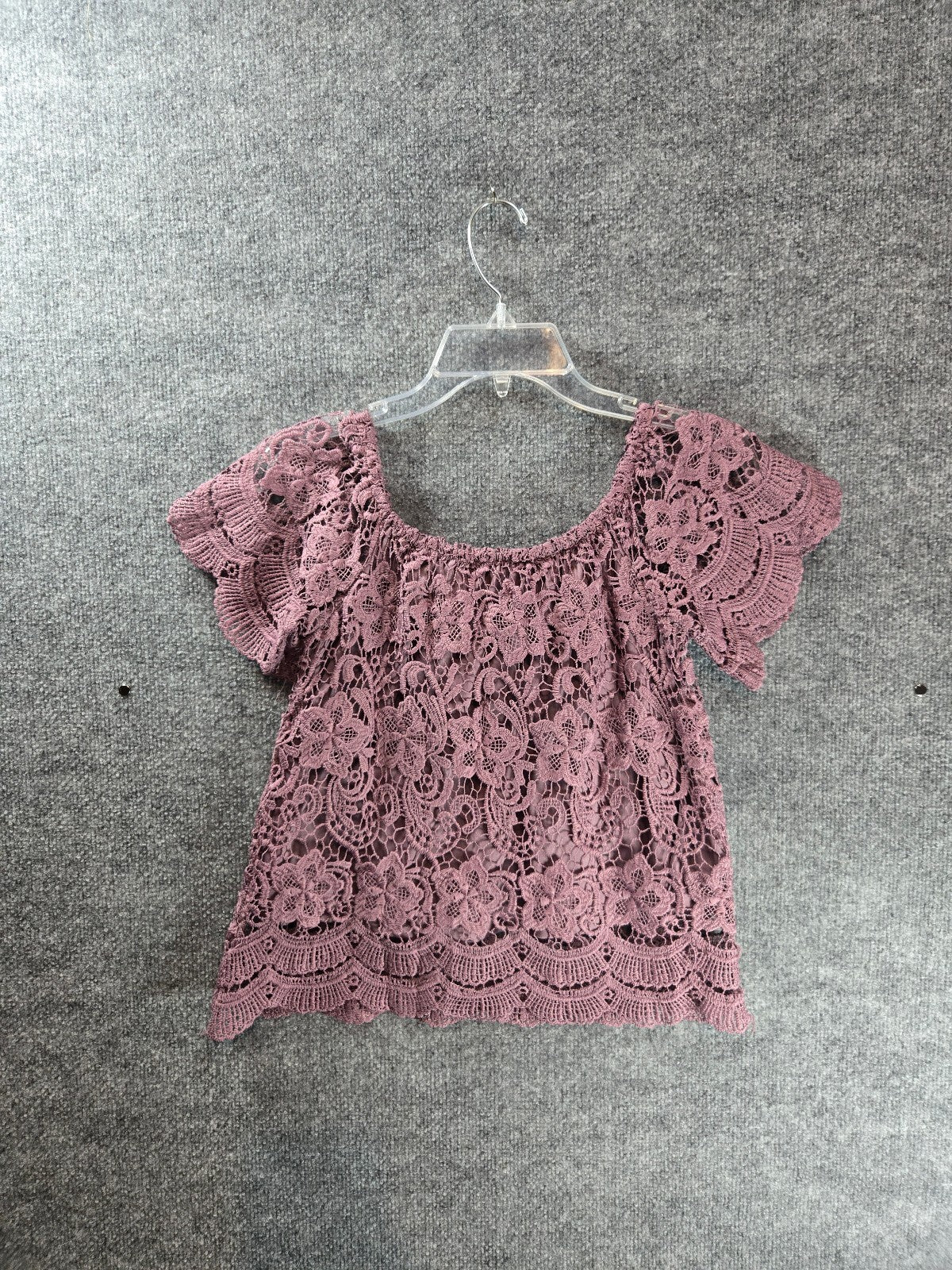 Haute Monde Floral Guipure Lace Off Shoulder Crop Blouse Top Dusty Rose Mauve