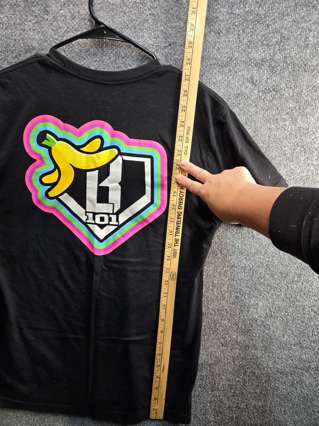 BSBLifestyle 101 Black Cotton Blend T-Shirt Small with Colorful Banana Logo SM