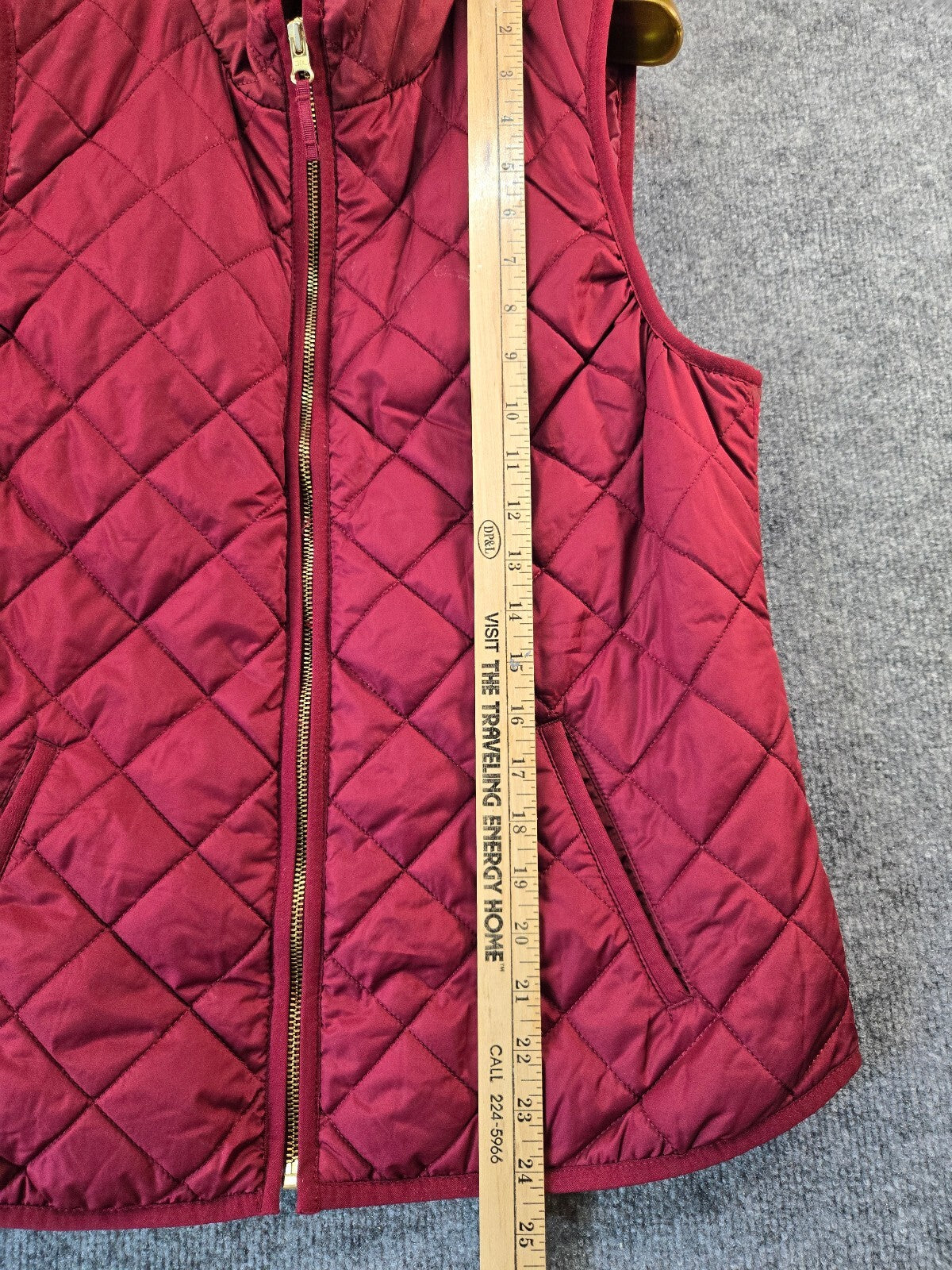 Old Navy Women's Quilted Puffer Vest Maroon Burgundy Wine Red Size Medium