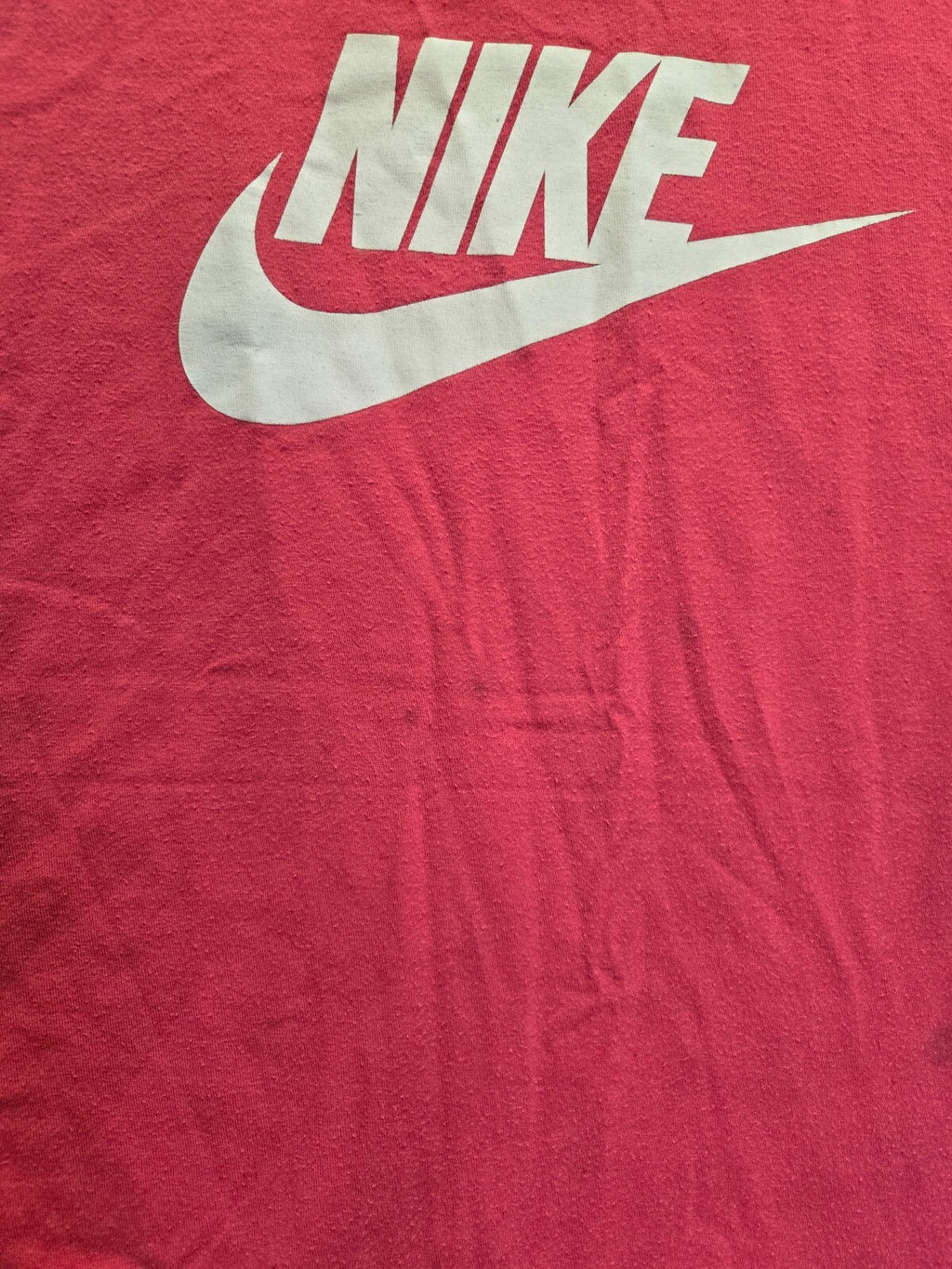 Nike Sportswear Essential Futura Big Logo Graphic T-Shirt Pink / Red Size YLarge