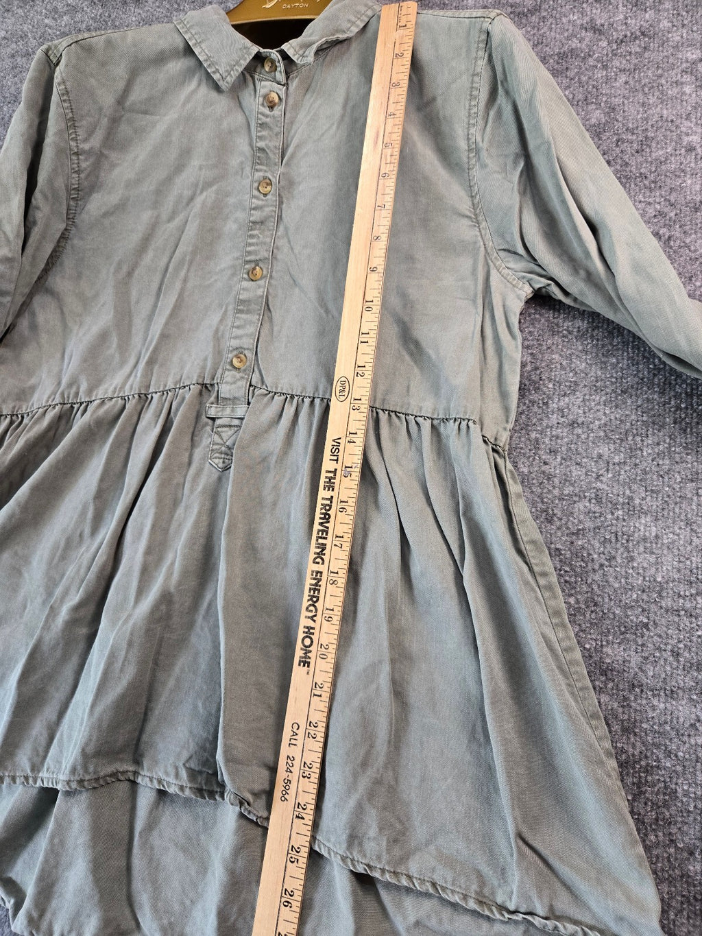 American Eagle Outfitters Women's Long Sleeve Button-Front Tunic Top in Light Fm