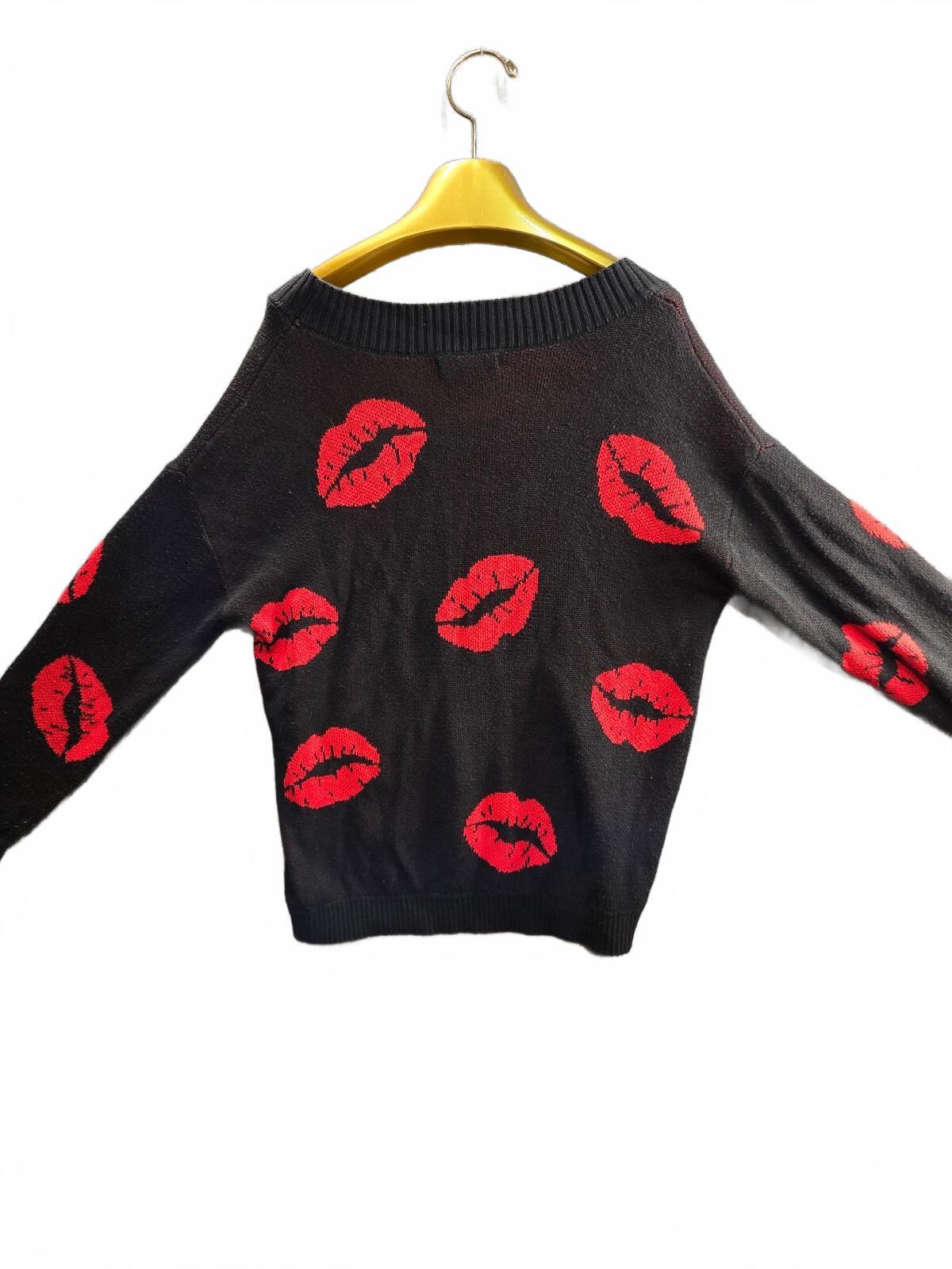 Madden NYC XS Black Sweater with Red Lips Pattern