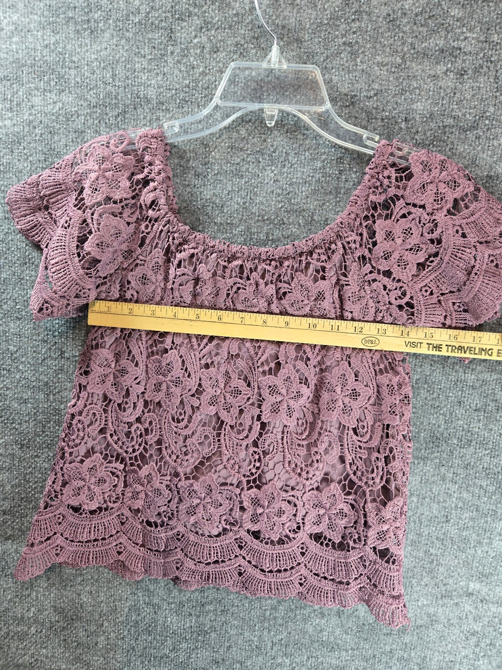 Haute Monde Floral Guipure Lace Off Shoulder Crop Blouse Top Dusty Rose Mauve