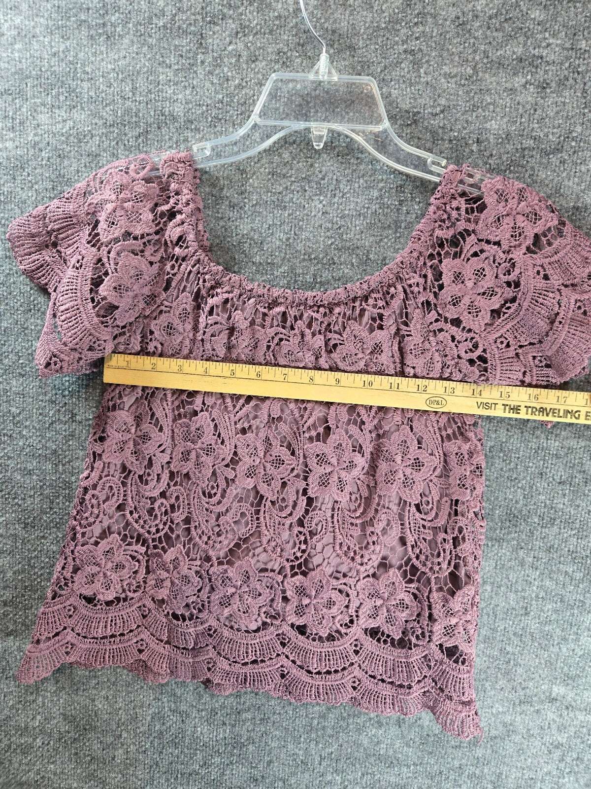 Haute Monde Floral Guipure Lace Off Shoulder Crop Blouse Top Dusty Rose Mauve
