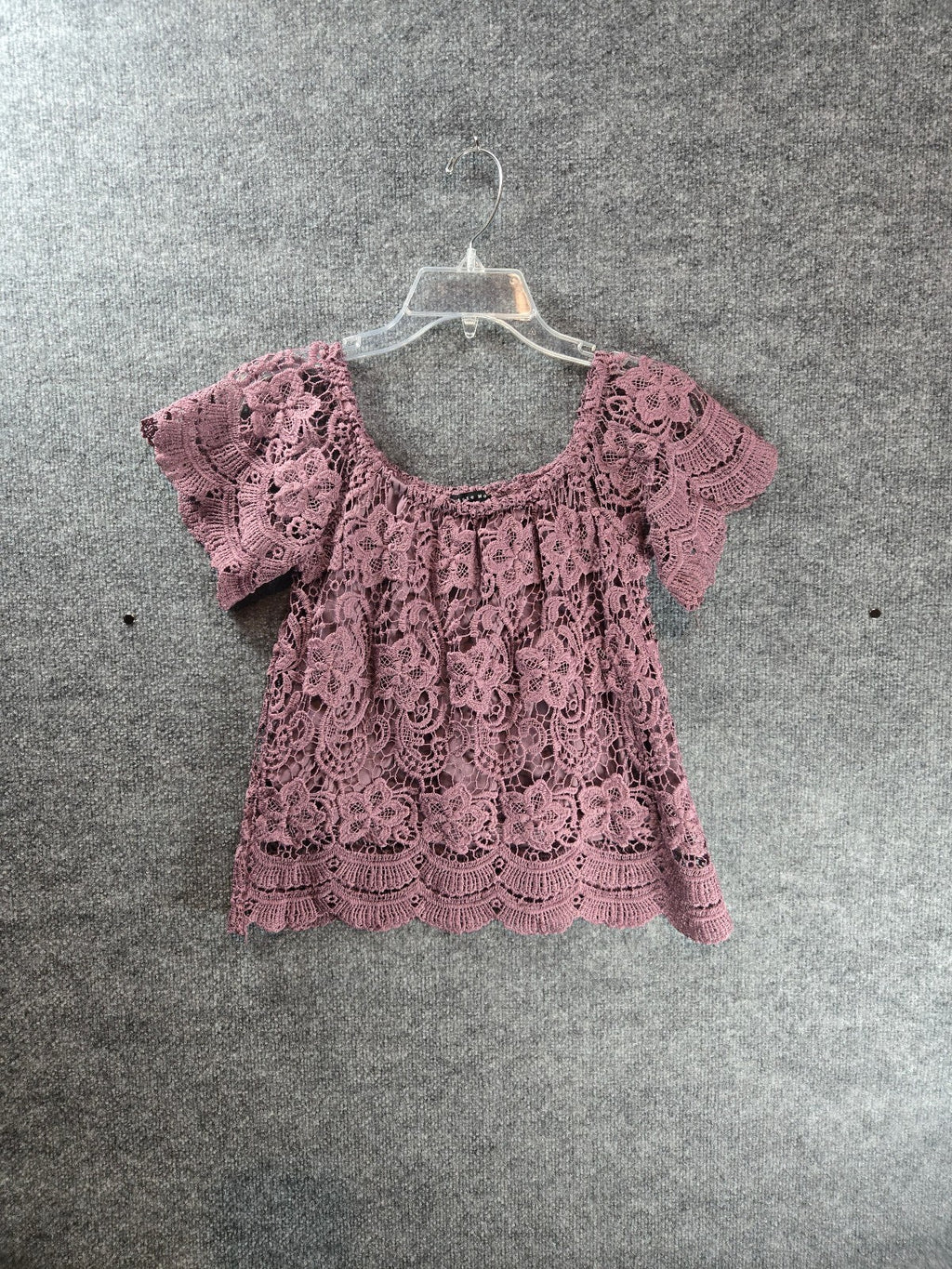 Haute Monde Floral Guipure Lace Off Shoulder Crop Blouse Top Dusty Rose Mauve