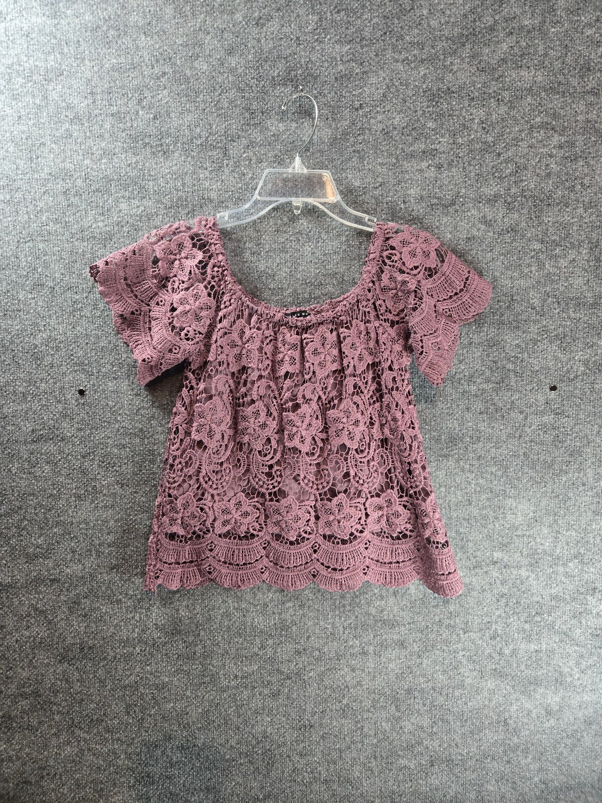 Haute Monde Floral Guipure Lace Off Shoulder Crop Blouse Top Dusty Rose Mauve