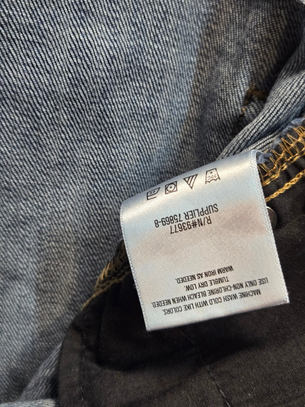 Liz Claiborne Classic Fit Straight Leg Women's Jeans Size 8T Blue Denim