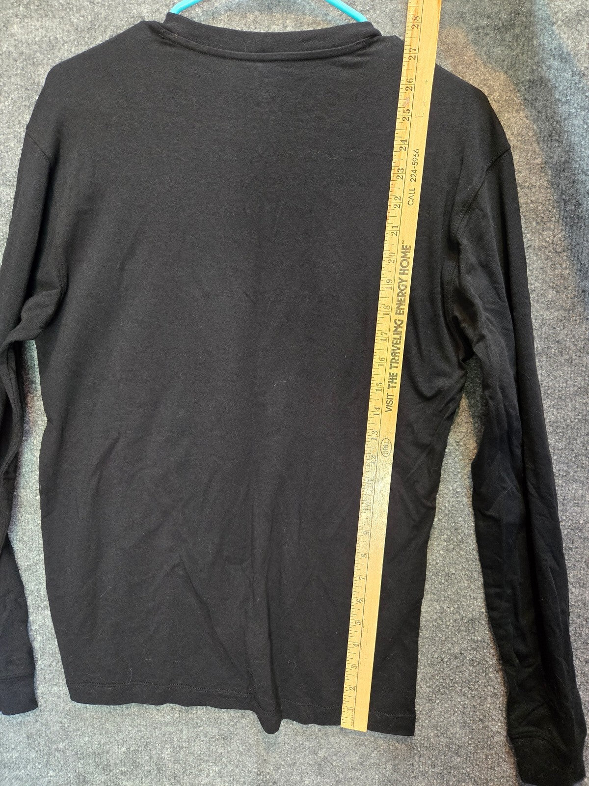 Fabletics Men's California Ski Club Long-Sleeve Graphic T-Shirt xs