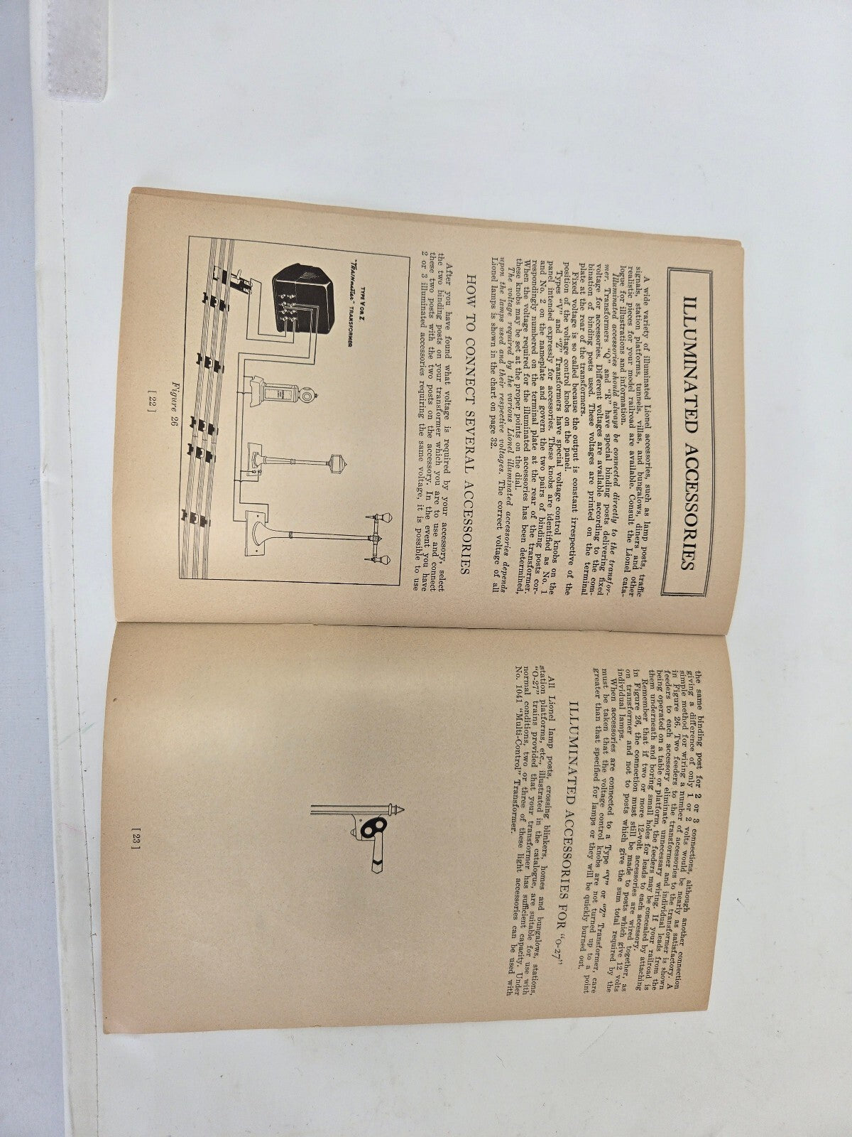 Lot of 2 Vintage 1940s Lionel Train Paper: 1942 Instruction Manual & 1947 Broc
