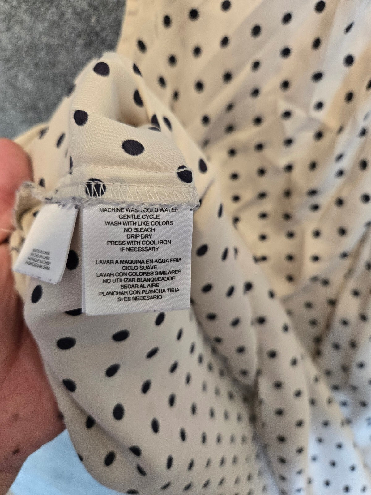 Jones New York Collection Blouse Womens Medium Cream Polka Dot Sleeveless Pleat