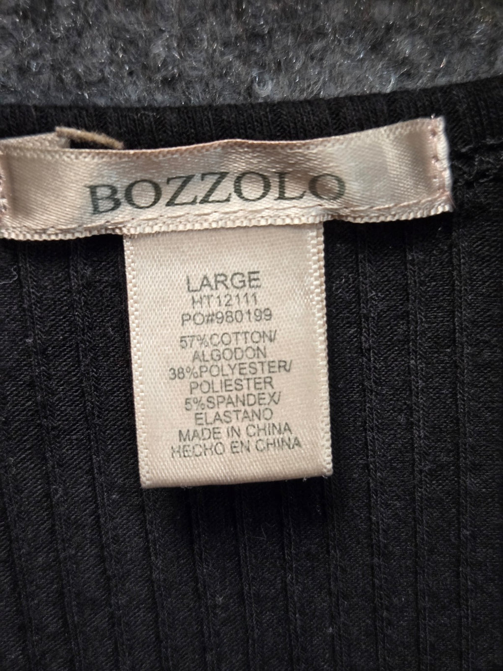 Bozzolo Women's Large Black Ribbed Knit Button Henley Cropped T-Shirt