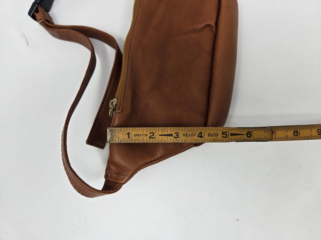 Vintage Pebbled Tan Genuine Leather Multi-Pocket Fanny Pack / Waist Bag