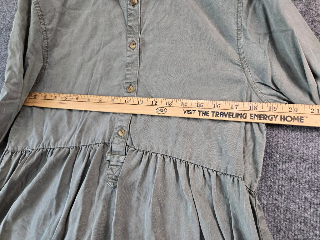 American Eagle Outfitters Women's Long Sleeve Button-Front Tunic Top in Light Fm