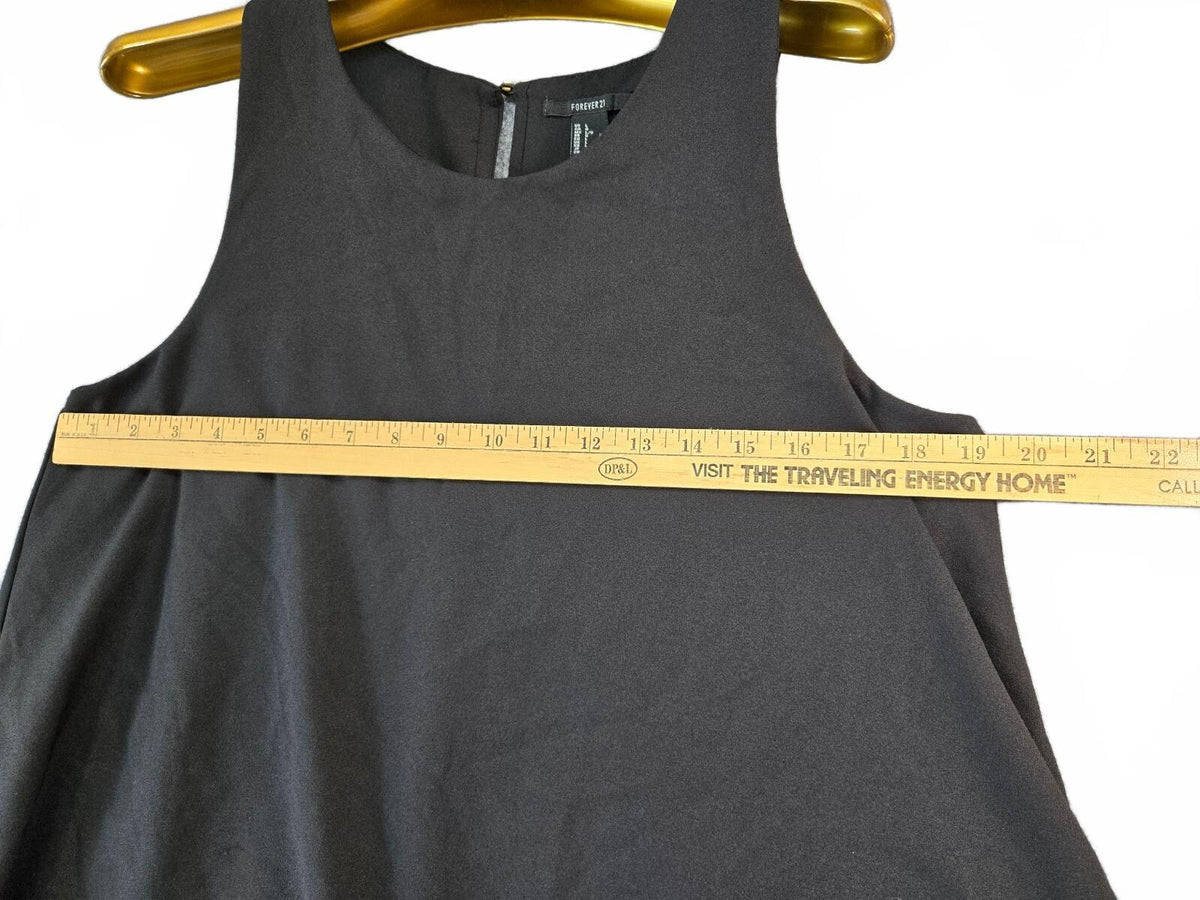Forever 21 Black Sleeveless Layered Top, Size Large