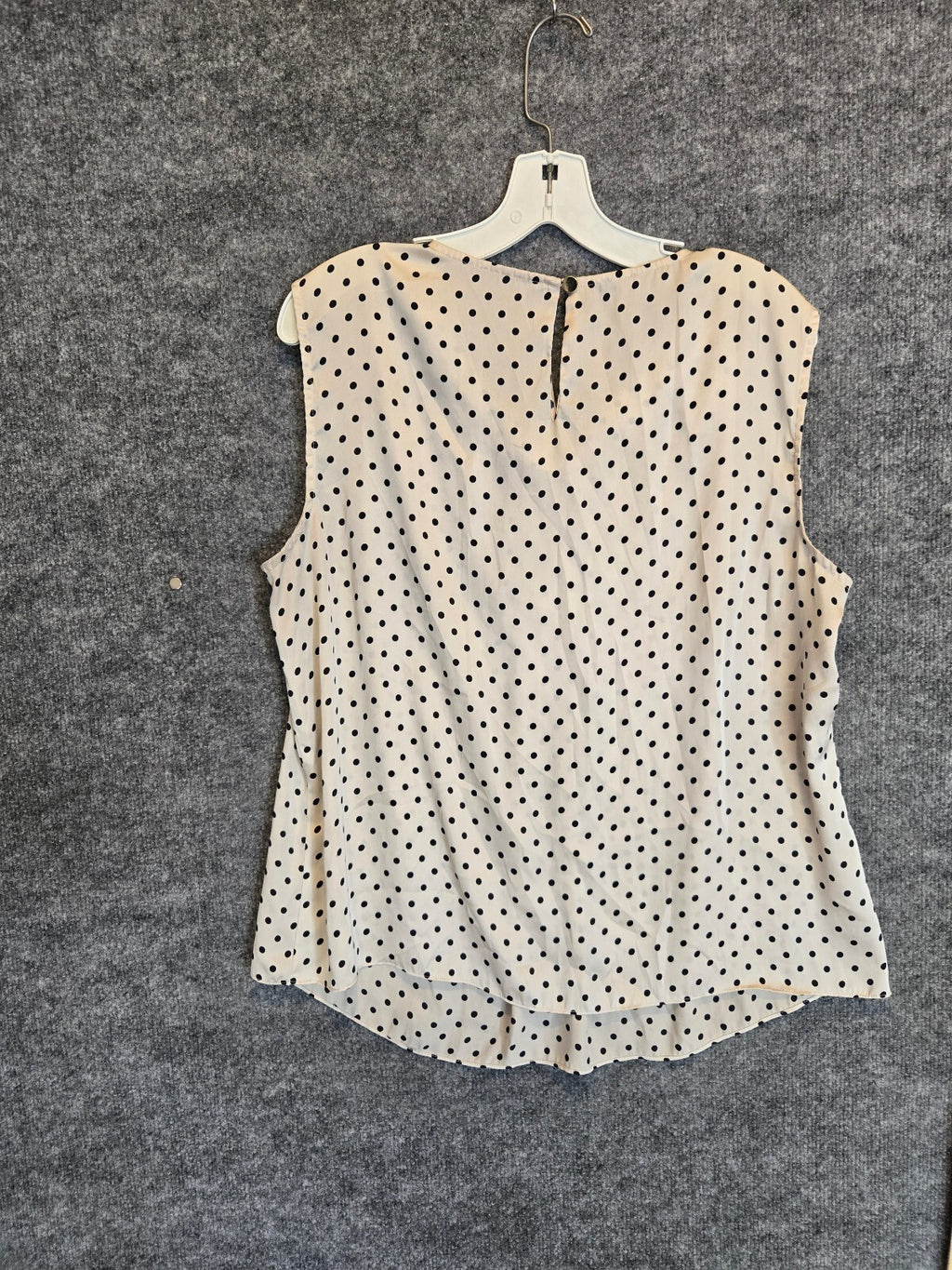 Jones New York Collection Blouse Womens Medium Cream Polka Dot Sleeveless Pleat