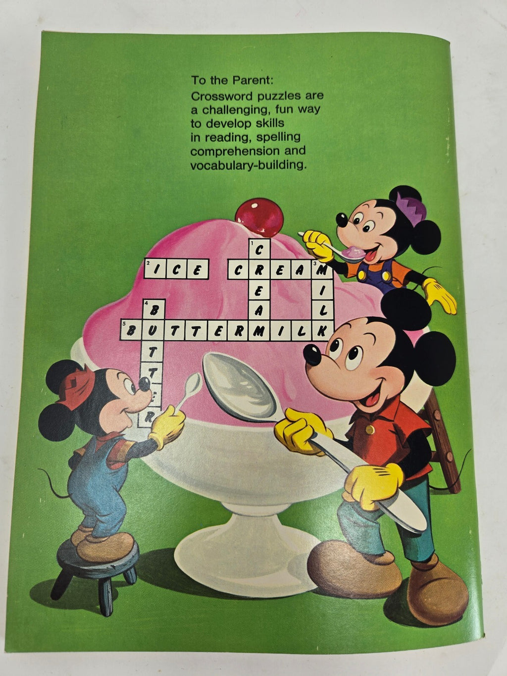 1974 Whitman  Walt Disney Crossword Puzzles Book Grades 4-5-6 #1731 Unused