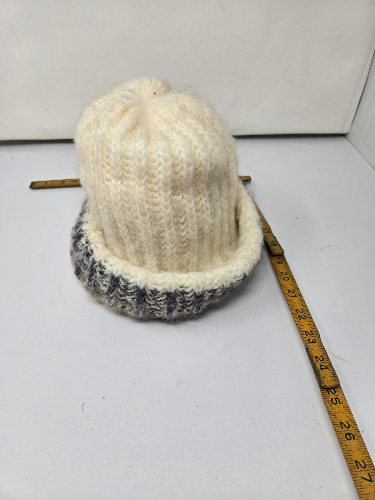 Vintage Betmar Made In Italy Cream Chunky Knit Bucket Hat Cuffed Cloche OSFM