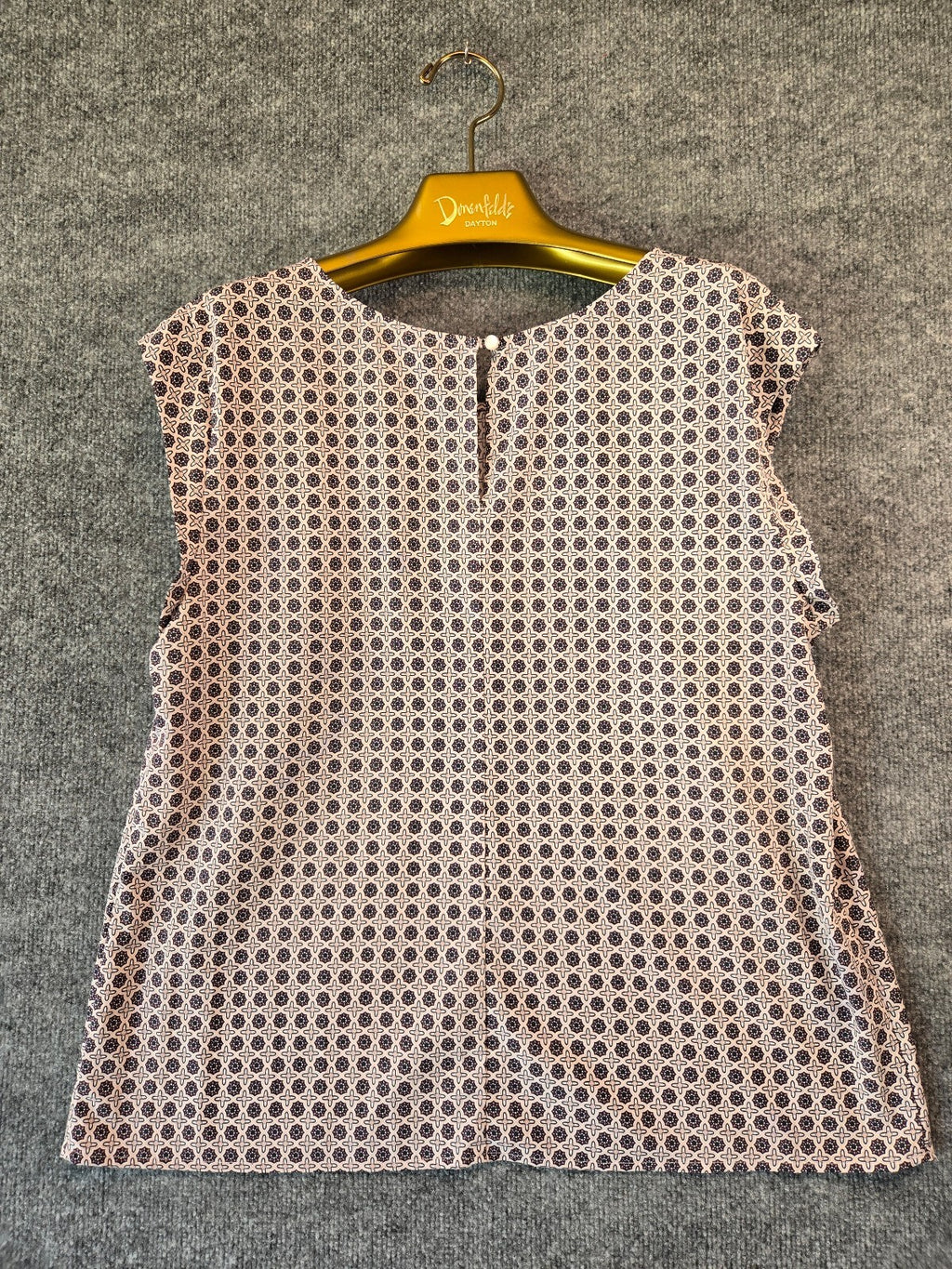 Merona Geometric Medallion Blouse Shell Top Pink Navy Sleeveless Plus Size XXL