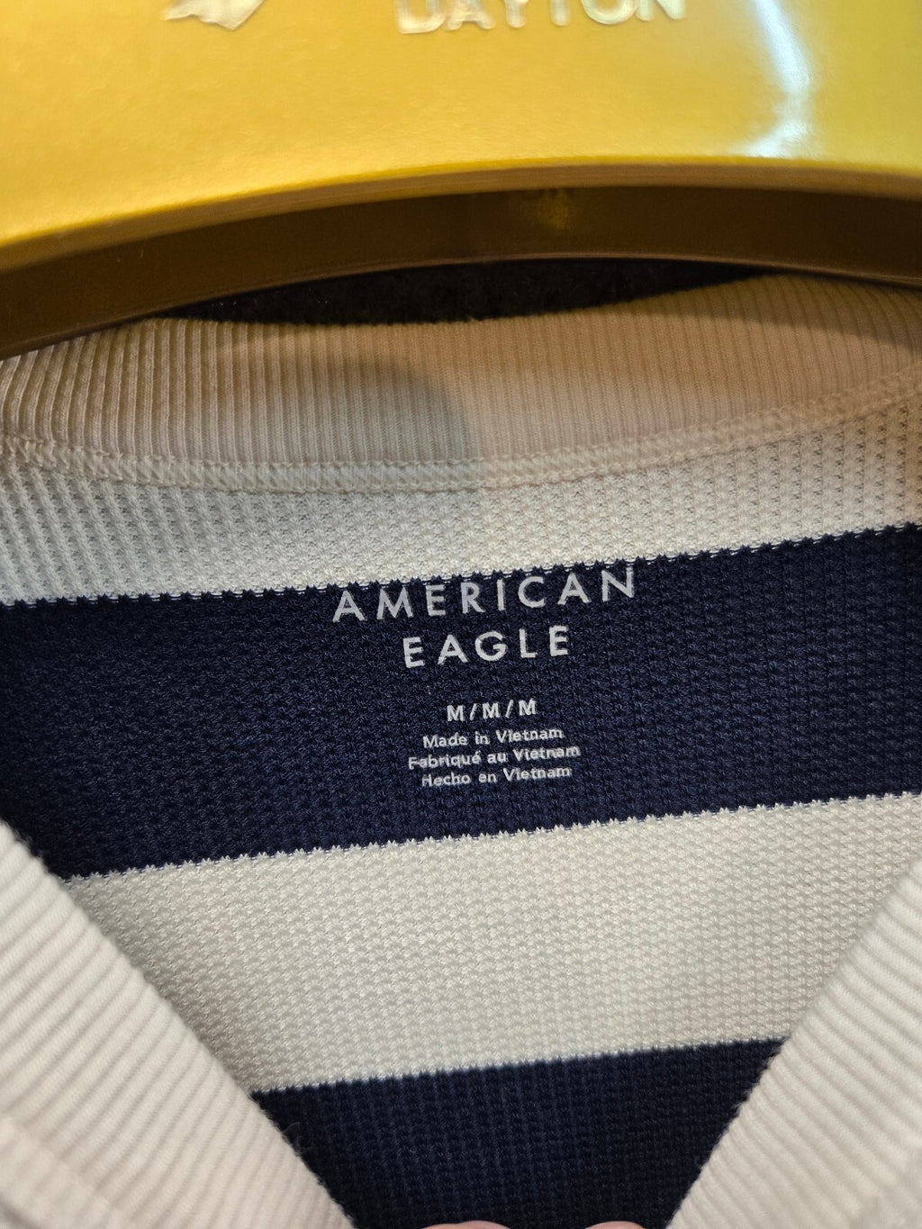 American Eagle Women's Medium Navy Blue Cream Striped Textured Knit Crewneck