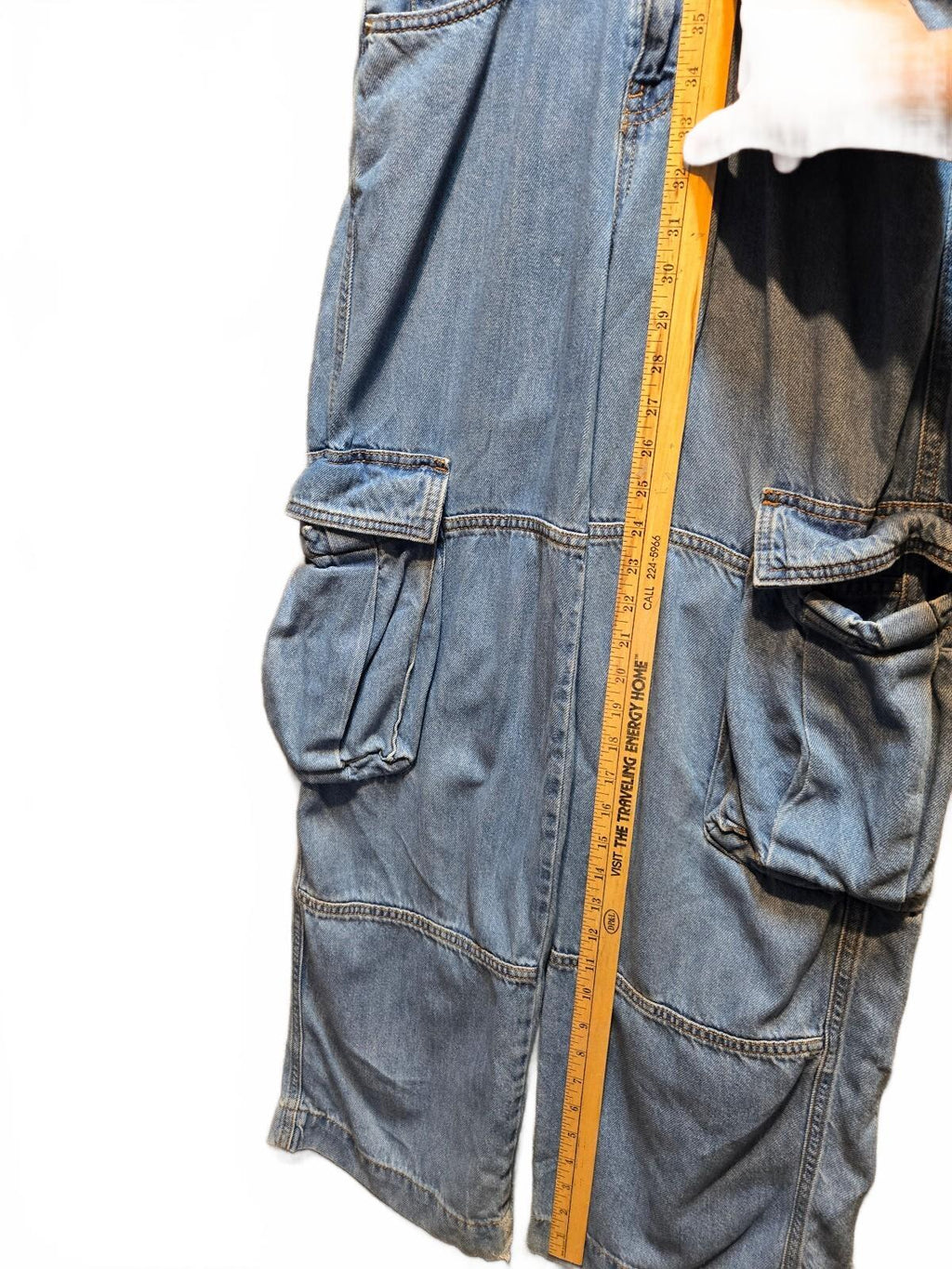 Wild Fable Mid Rise Baggy Cargo Jeans Medium Wash Multi Pocket Denim Size 00