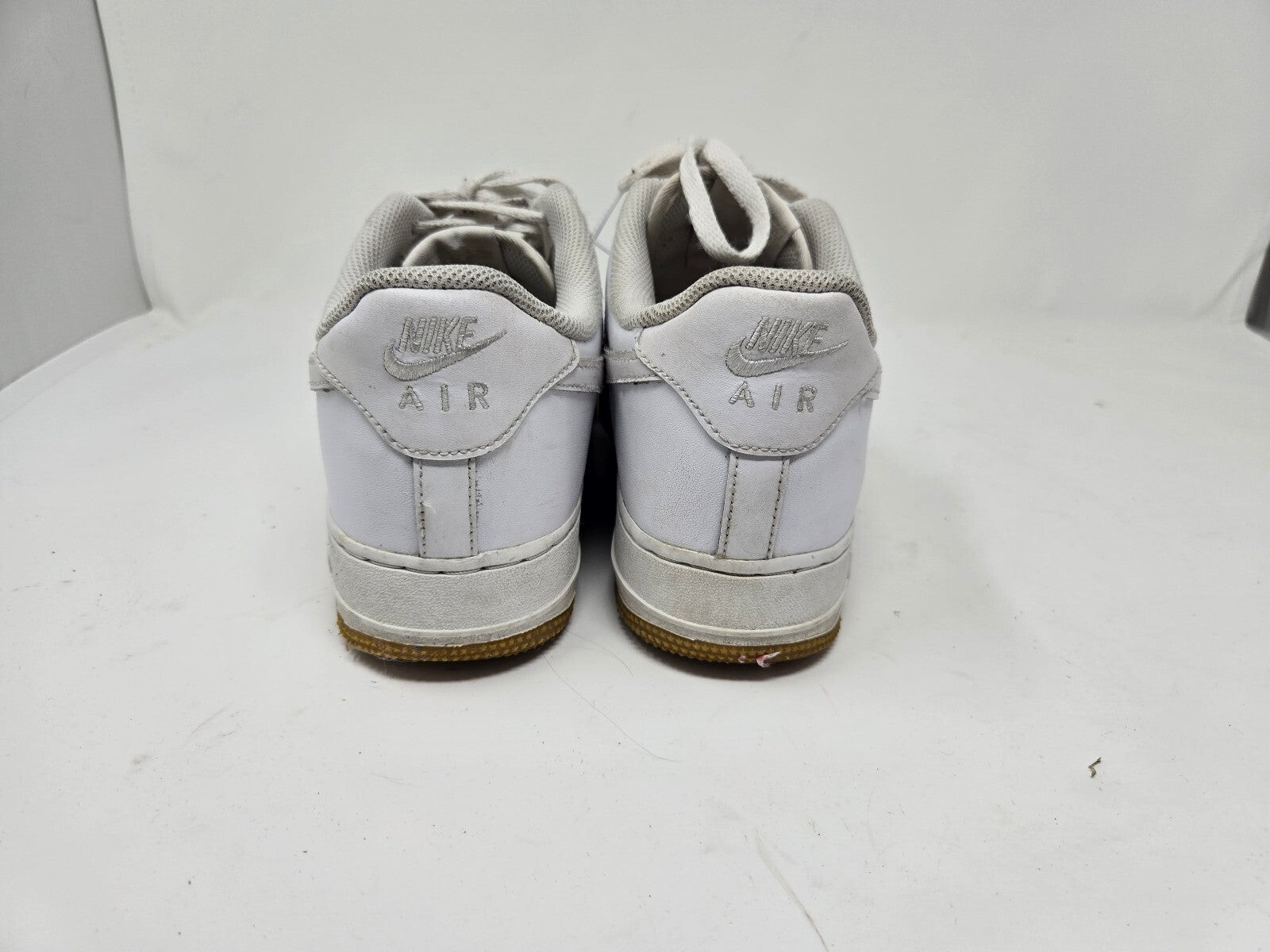Nike Air Force 1 Low White Gum Bottoms Casual Skate Shoes - Worn