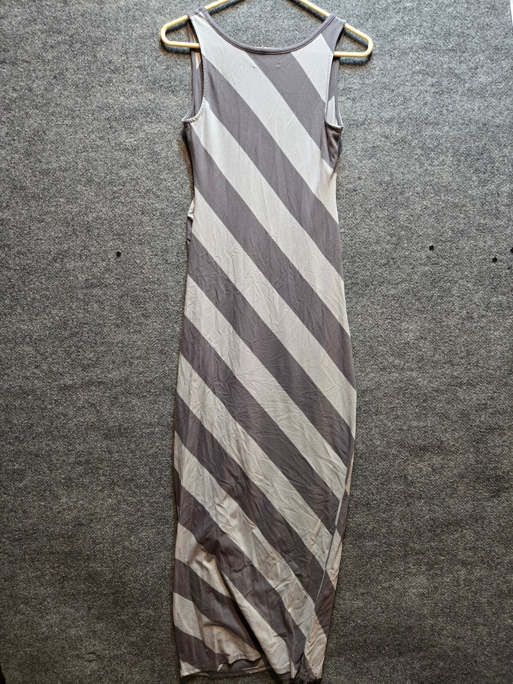 Old Navy Maternity Gray Striped Sleeveless Maxi Dress Ruched Side Knit Gown