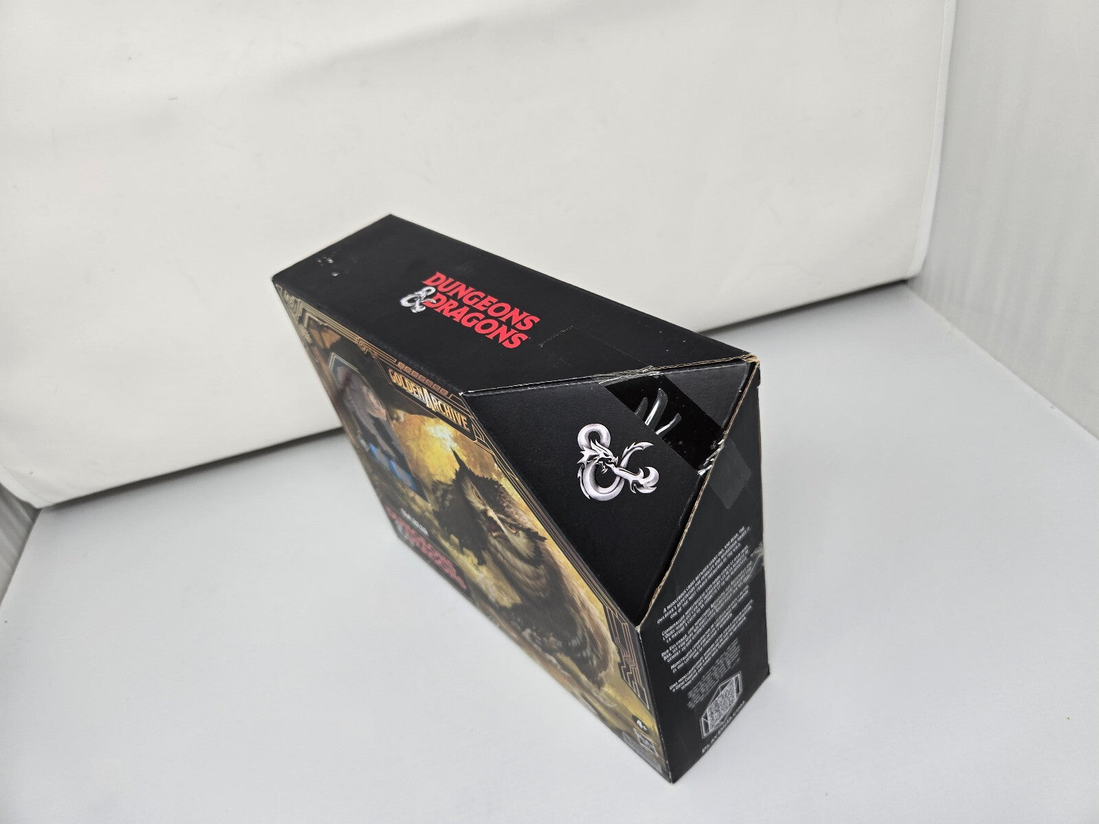 Hasbro Dungeons & Dragons Golden Archive Owlbear 6" Scale (8.5-Inch)