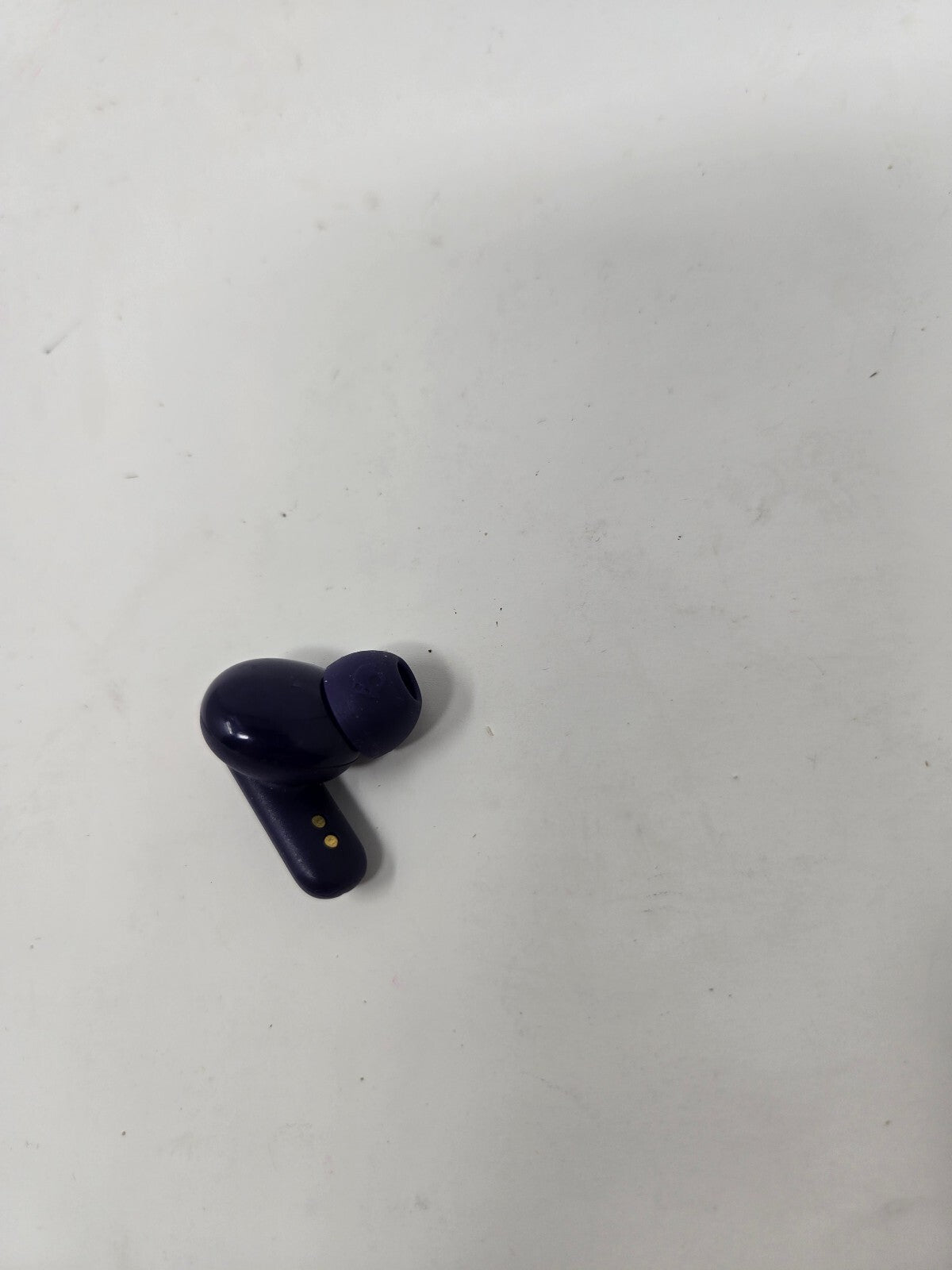 Skullcandy True Wireless Earbuds - purple left side