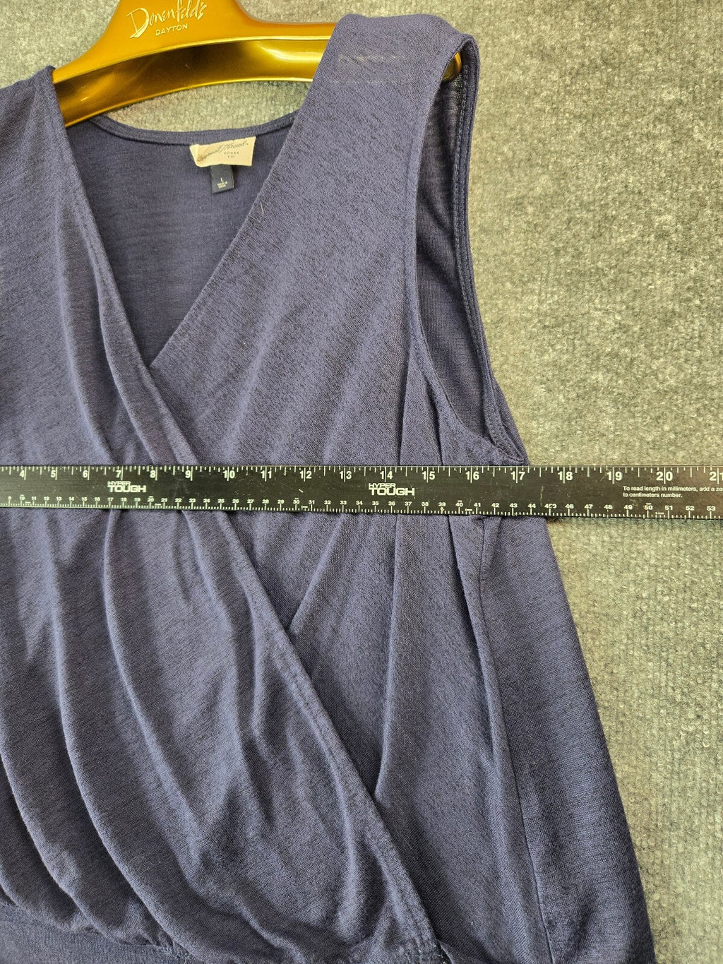 Universal Thread Women's Sleeveless Wrap Top Size Large Blue