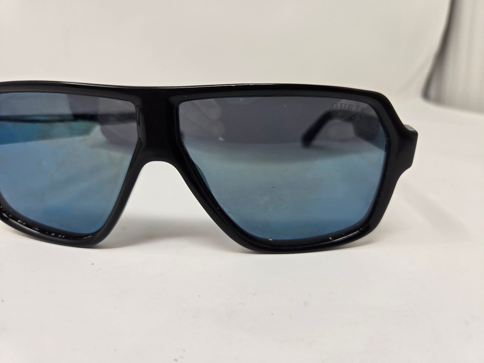 Guess Black Aviator Style Sunglasses with Blue Tinted Lenses