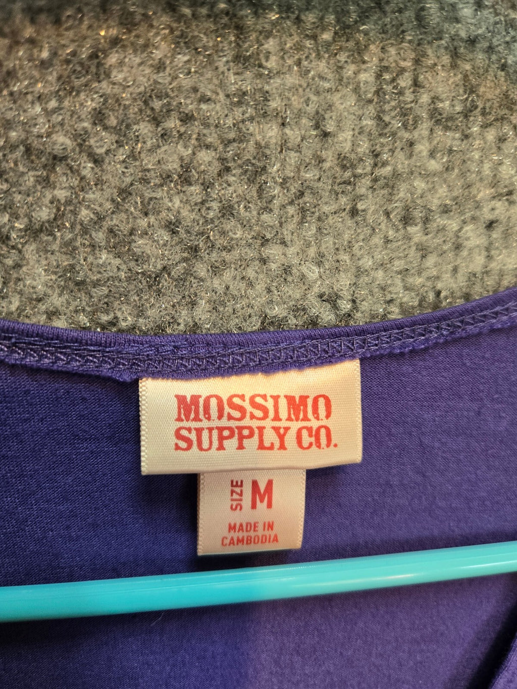 Mossimo Supply Co. Women's Purple Empire Waist V-Neck Top in Size Medium