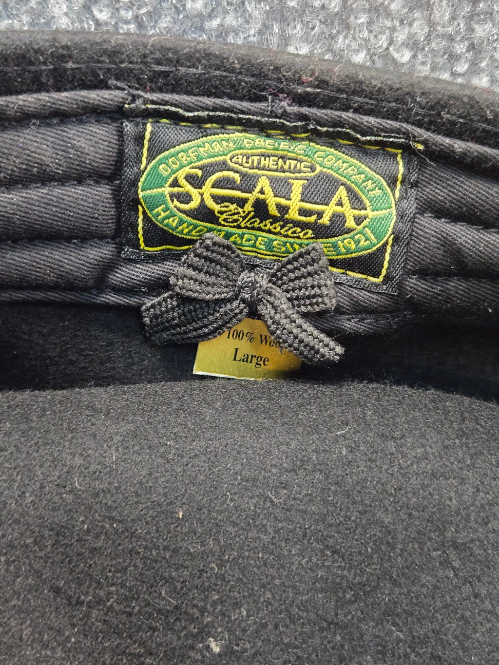 Scala Classic 100% Wool Black Flat Cap Hat Large