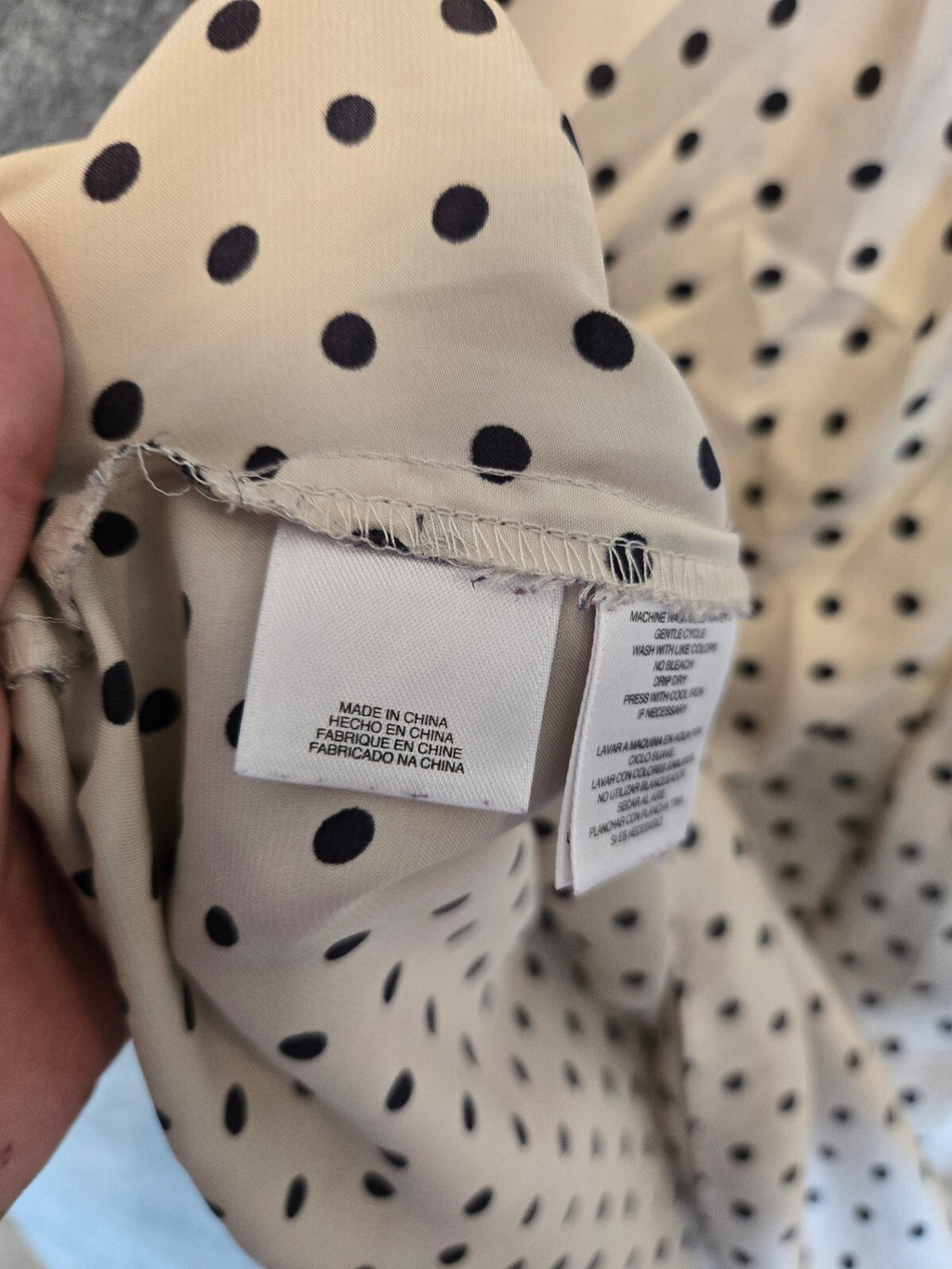 Jones New York Collection Blouse Womens Medium Cream Polka Dot Sleeveless Pleat