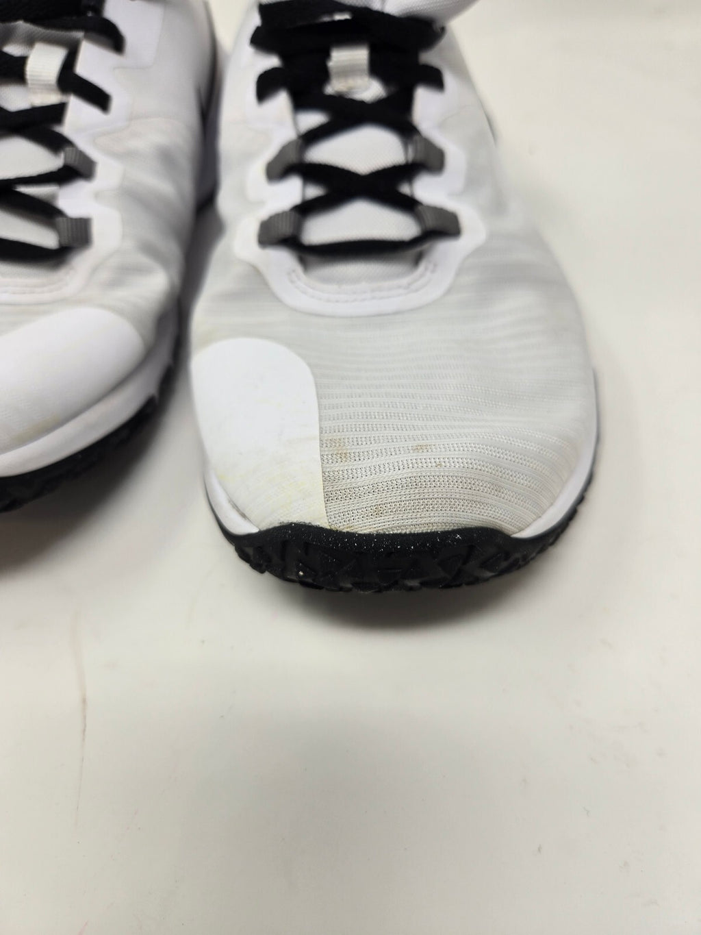 Nike Training White and Black Athletic Shoes 10.5