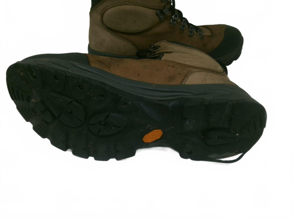 Vasque Wasatch GTX Hiking Boots Men's 107166 Backpacking Boots Vibram Soles