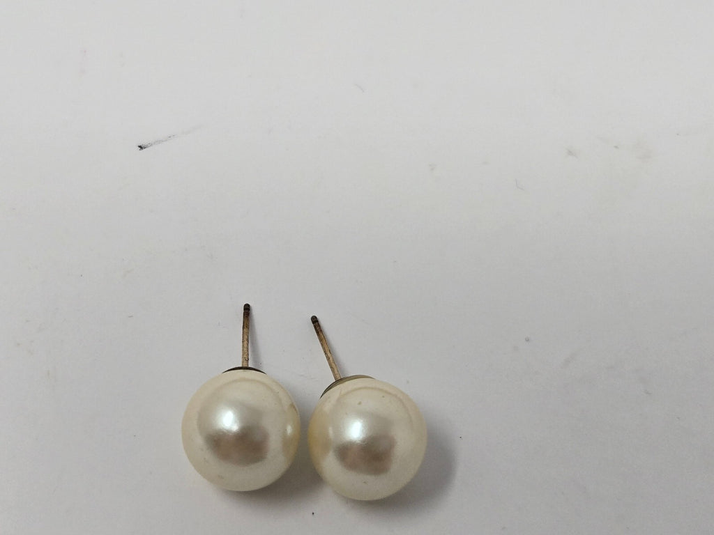 Vintage Cream Faux Pearl Classic Stud Post Earrings with Gold-Tone Backing