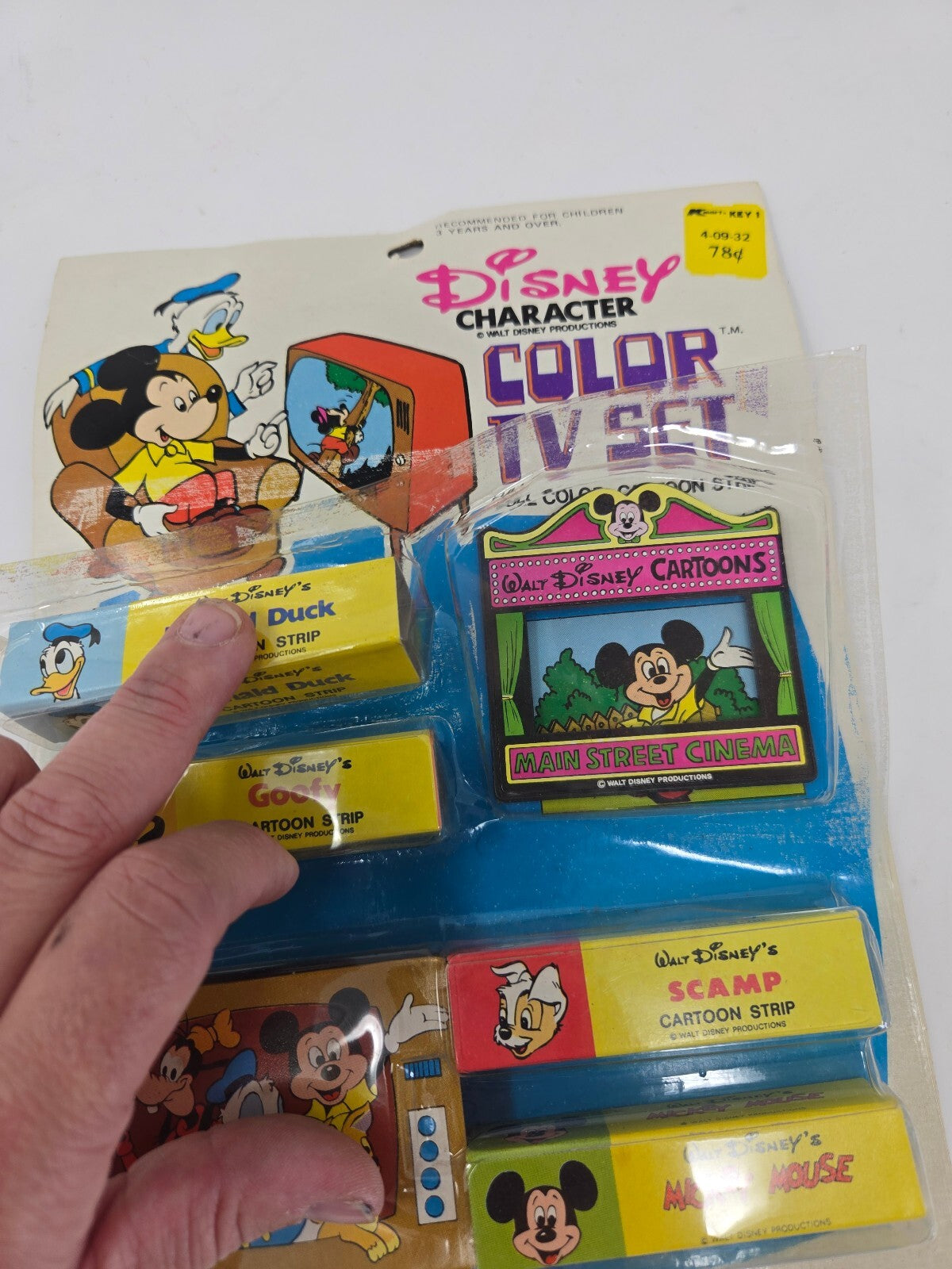 Vintage 1970's Disney Character Color TV Set By Monarc Production Inc BNIP